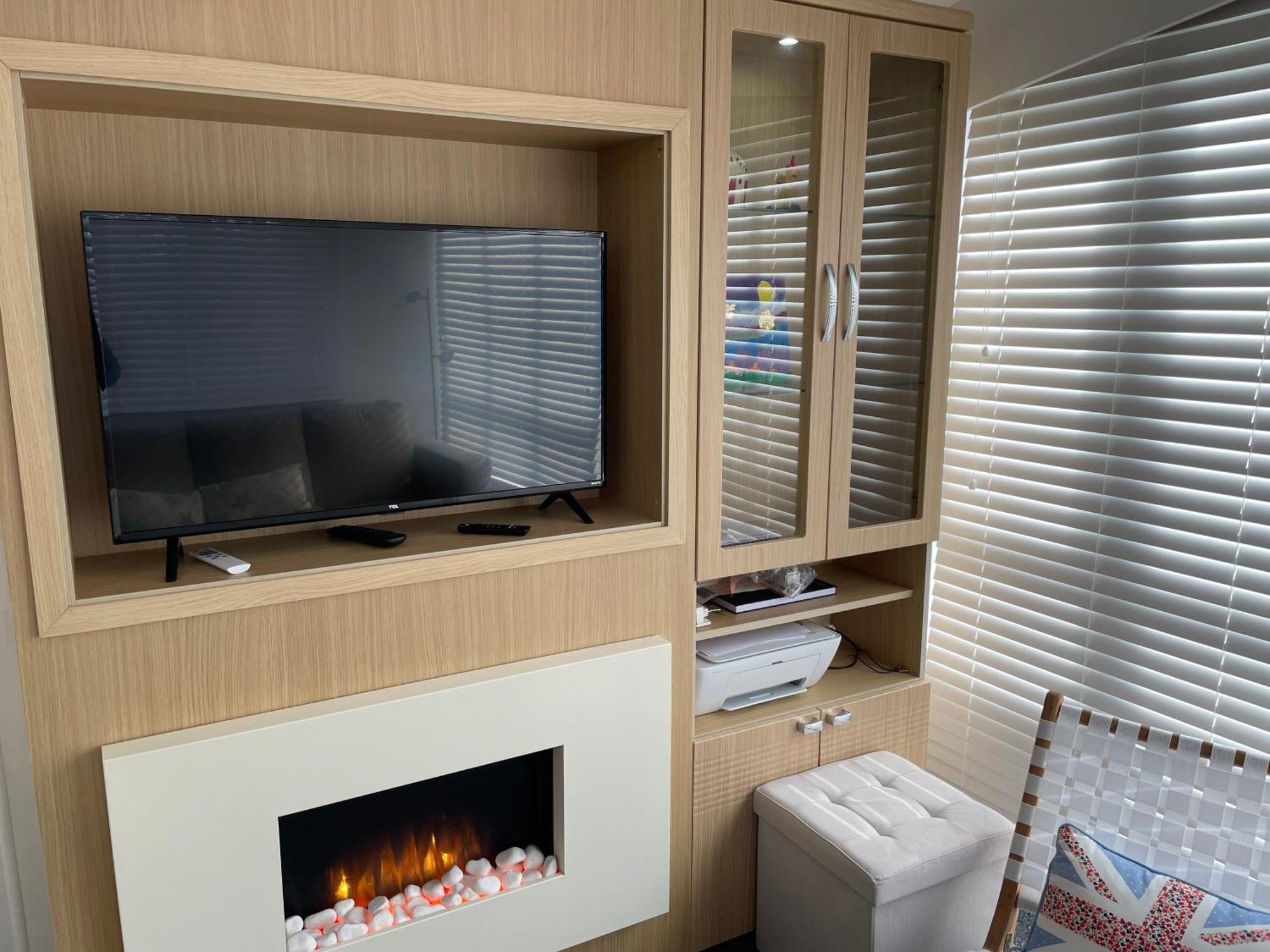 Rockley Park Private Holiday Homes 풀 외부 사진