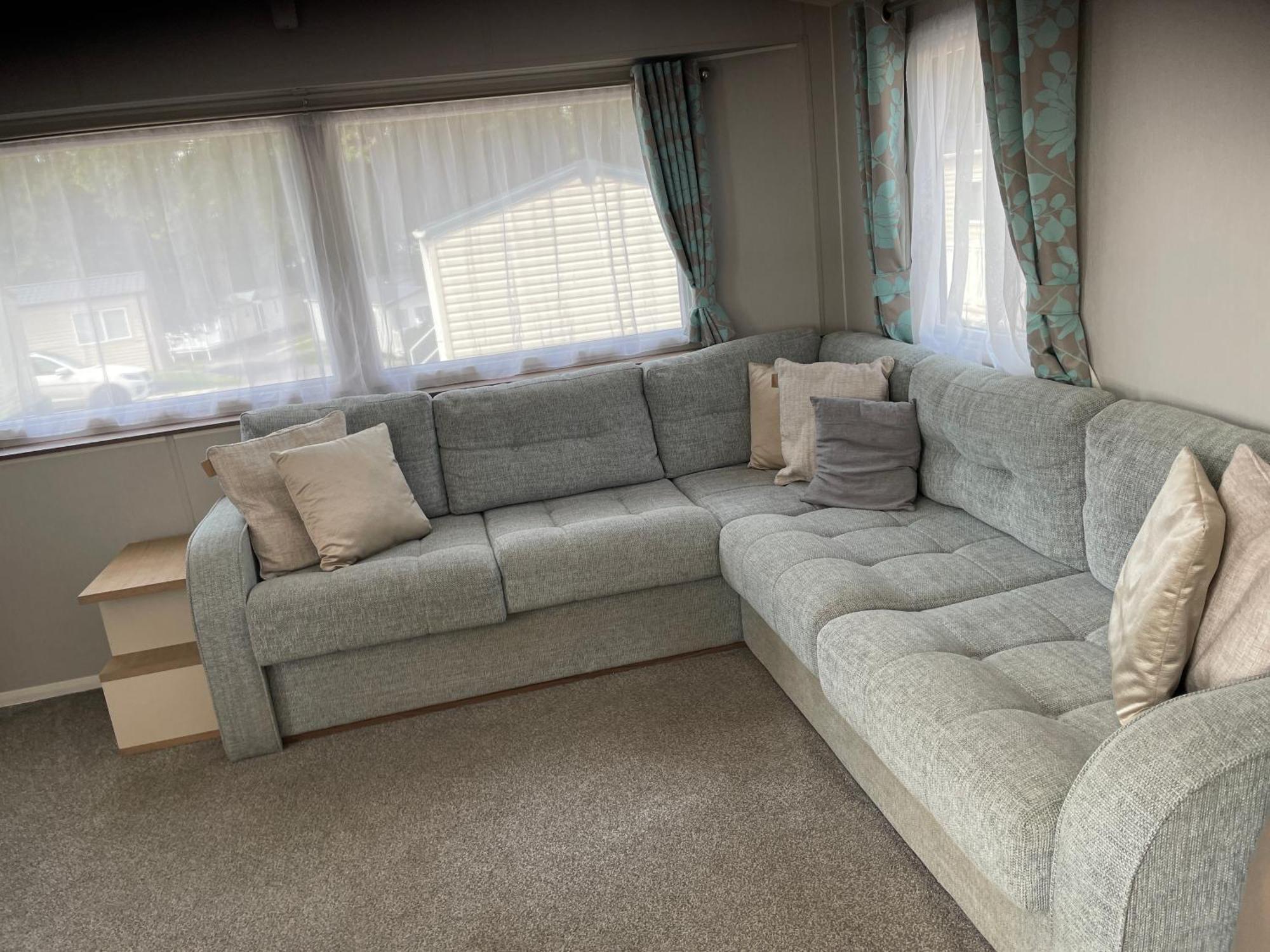 Rockley Park Private Holiday Homes 풀 외부 사진
