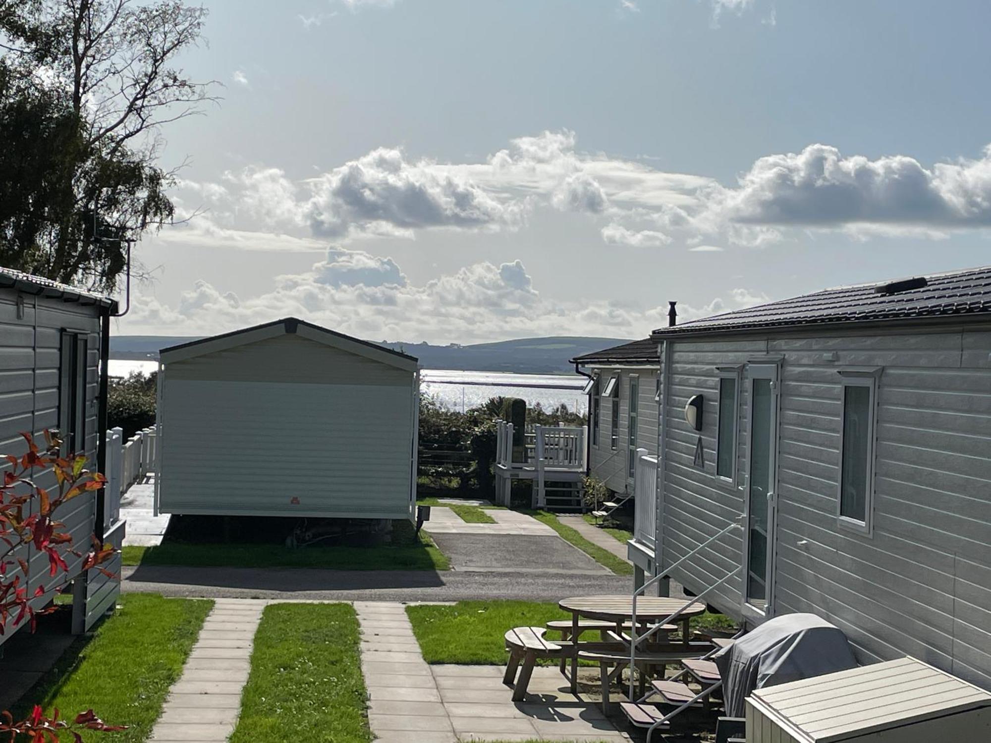 Rockley Park Private Holiday Homes 풀 외부 사진