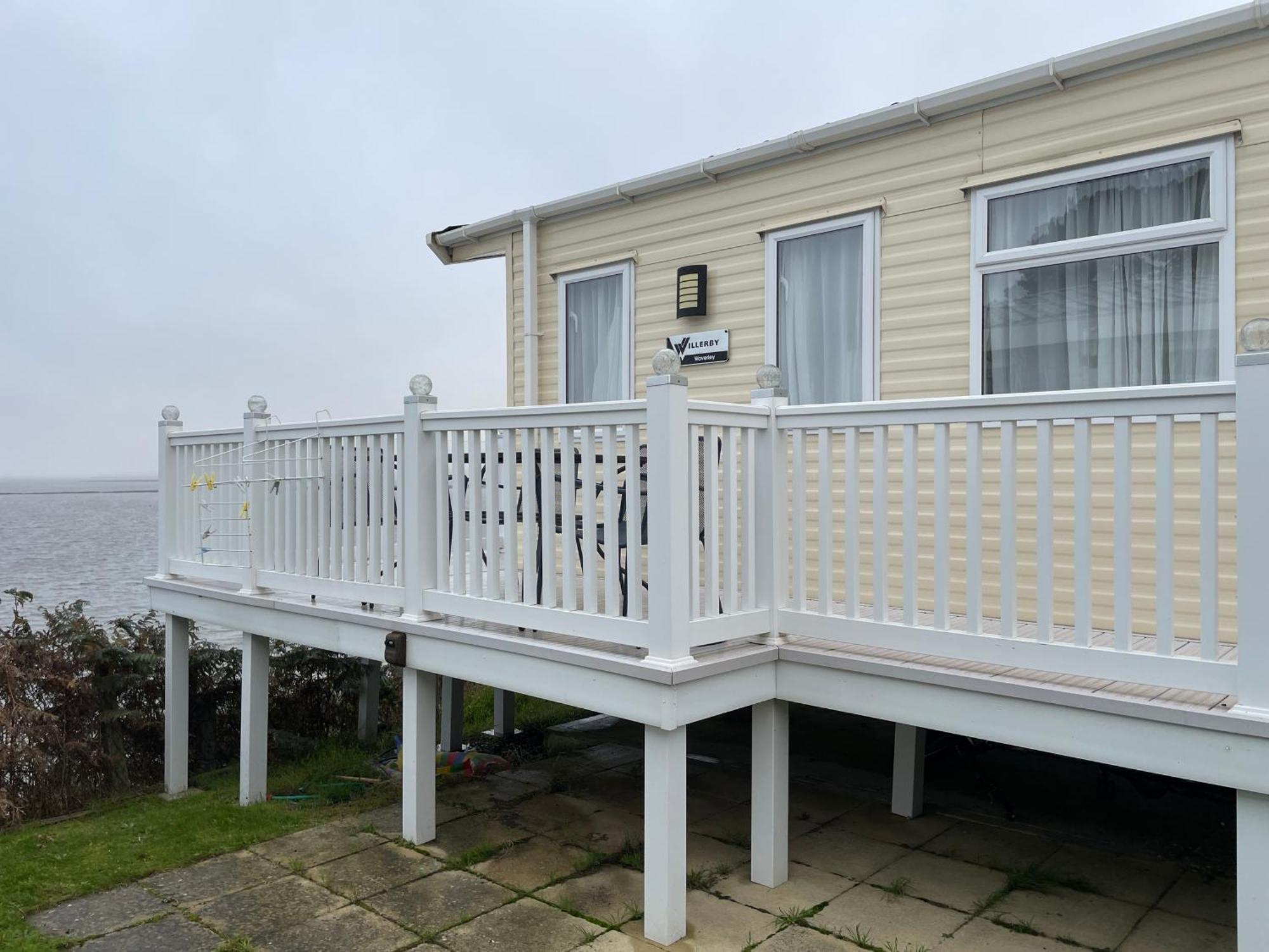 Rockley Park Private Holiday Homes 풀 외부 사진