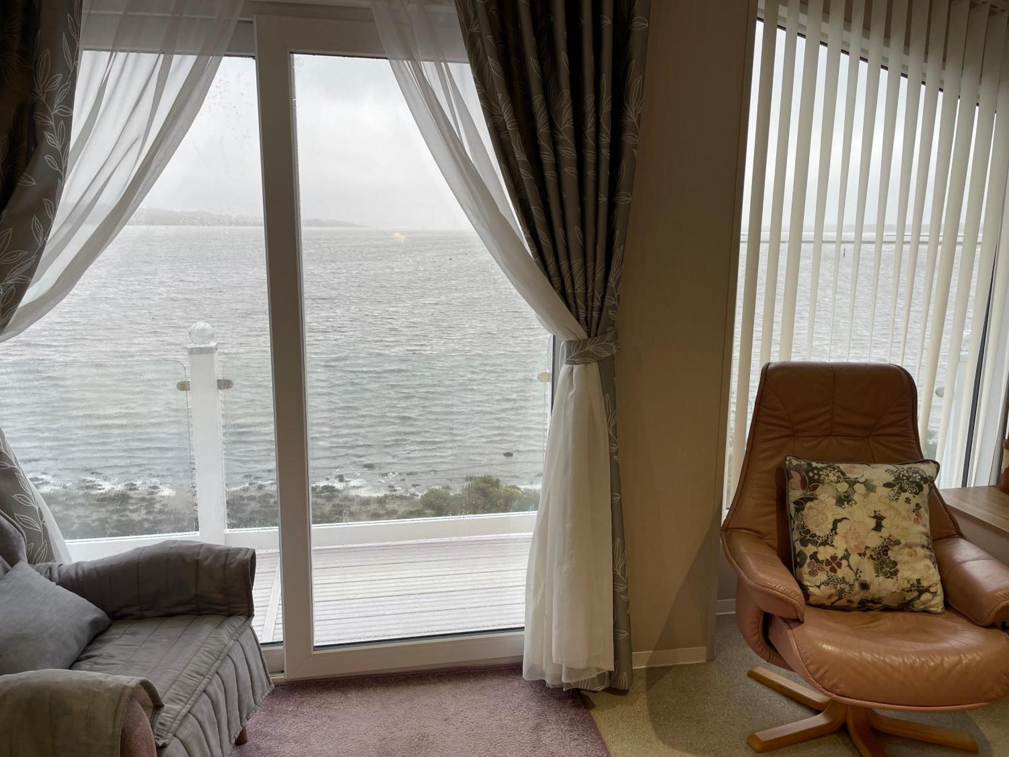 Rockley Park Private Holiday Homes 풀 외부 사진