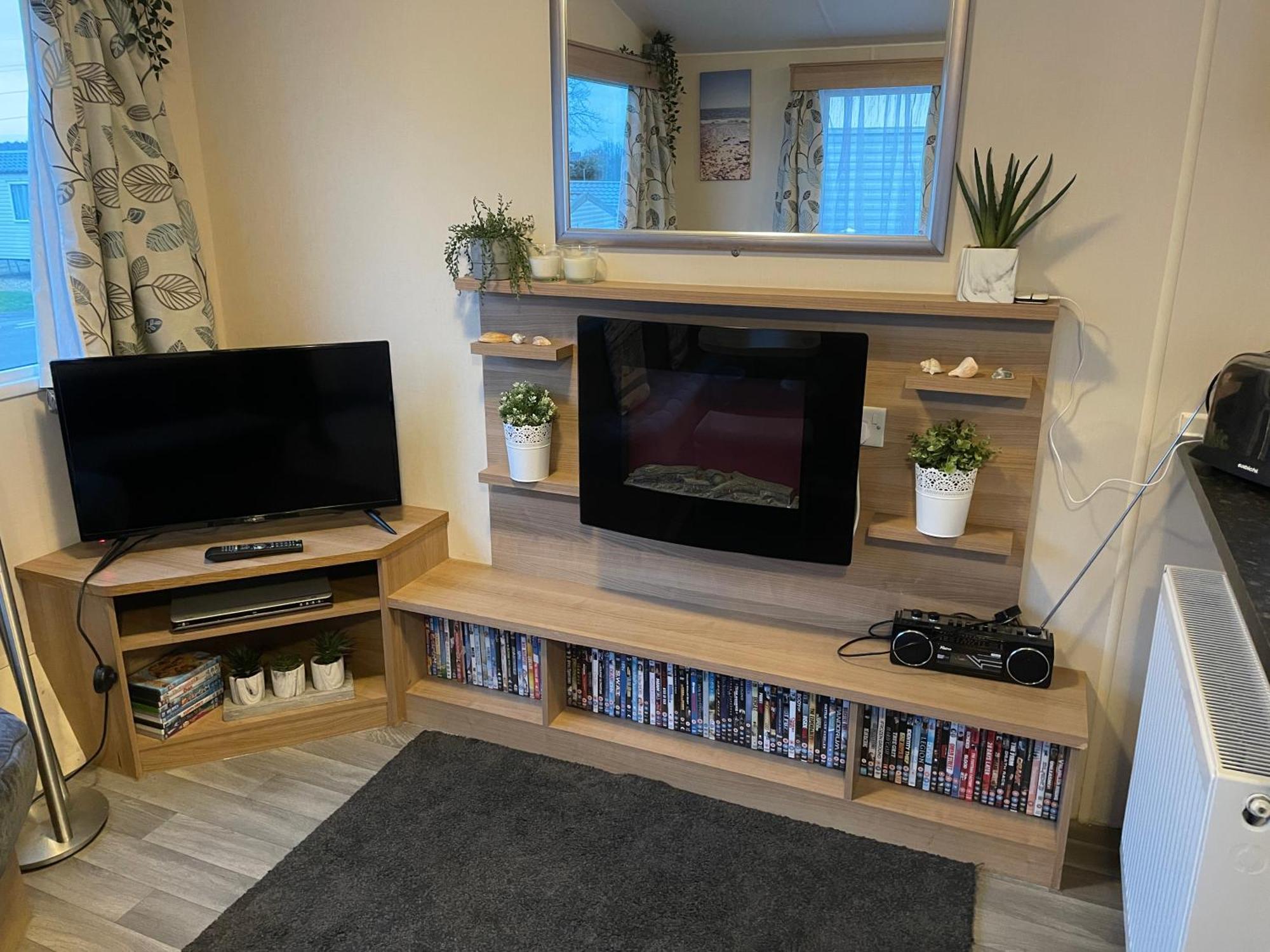 Rockley Park Private Holiday Homes 풀 외부 사진