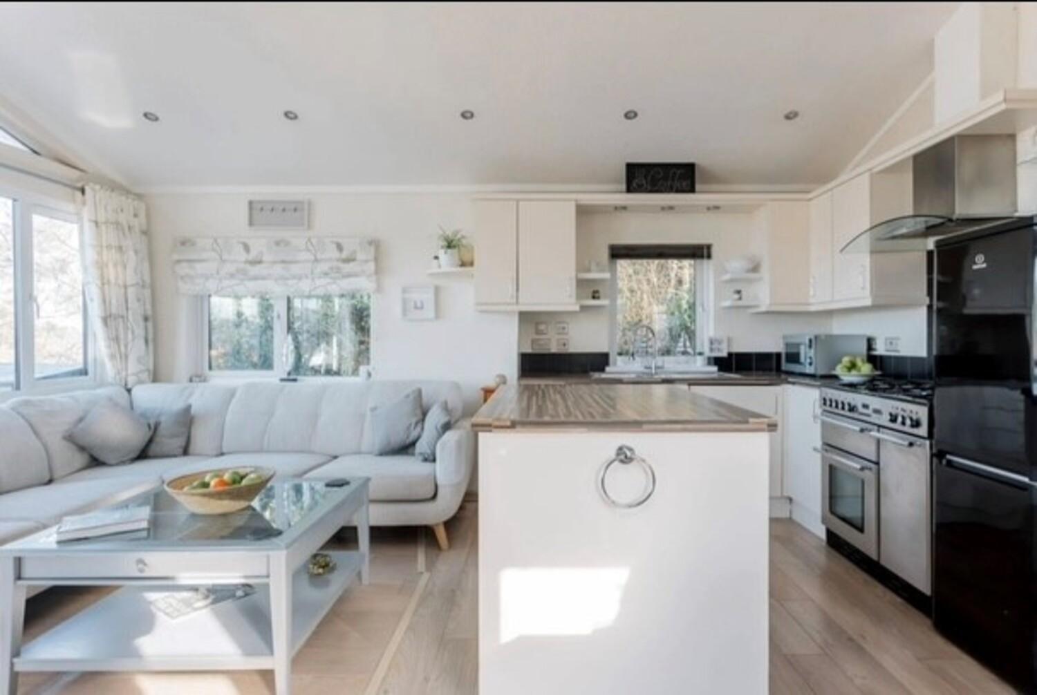 Rockley Park Private Holiday Homes 풀 외부 사진