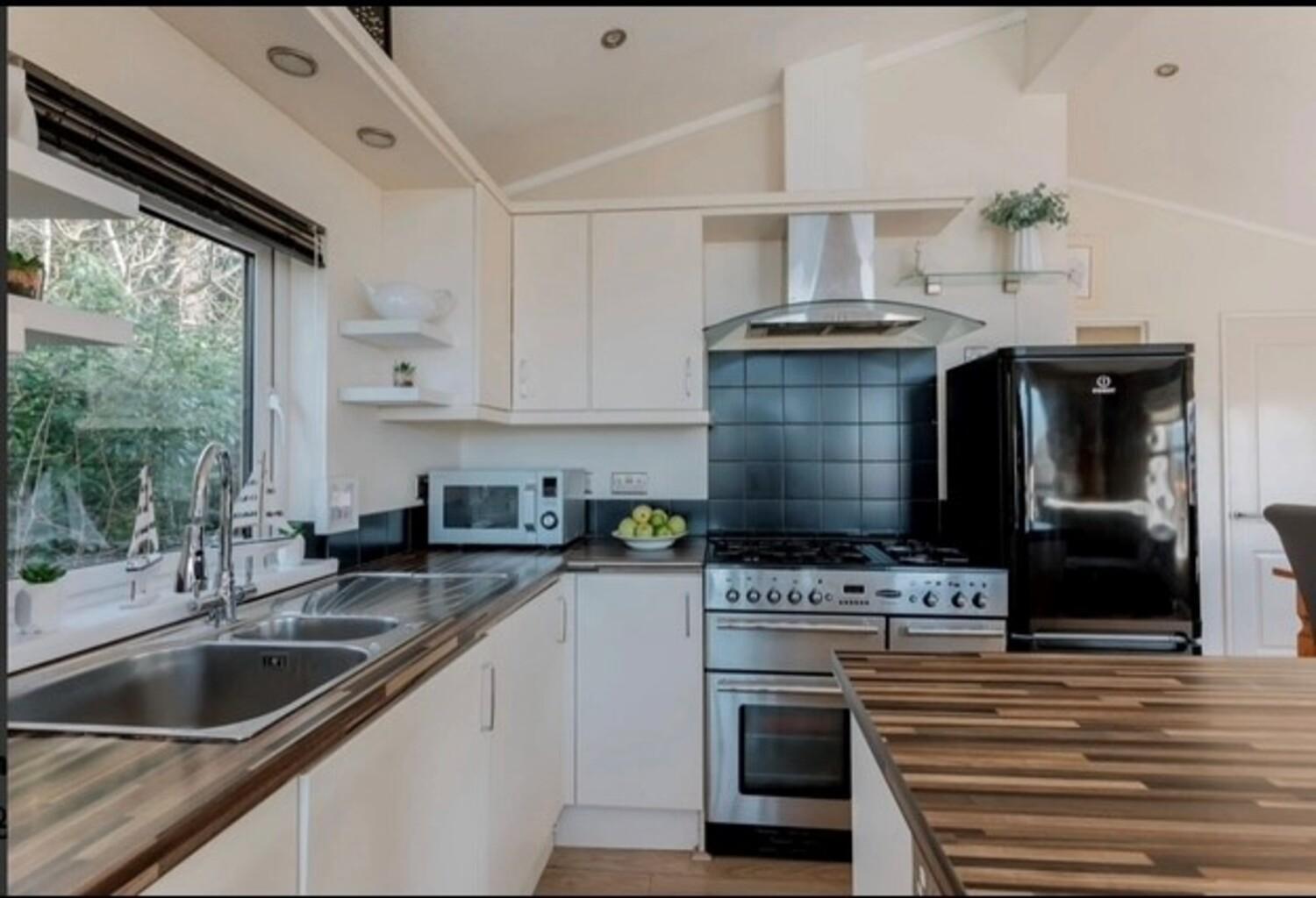Rockley Park Private Holiday Homes 풀 외부 사진
