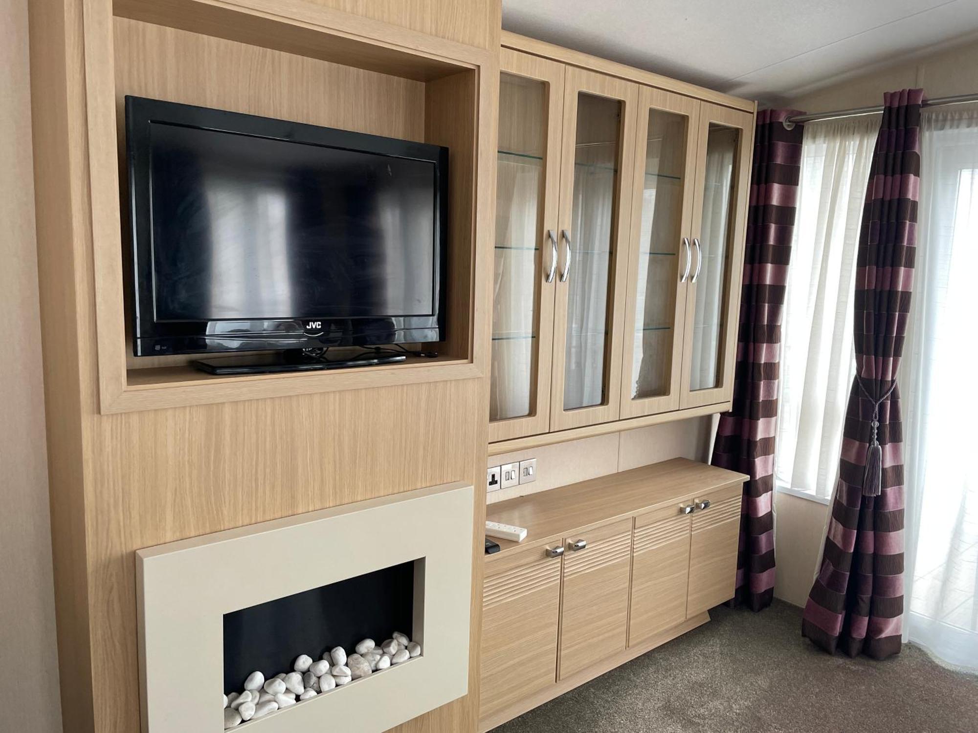 Rockley Park Private Holiday Homes 풀 외부 사진